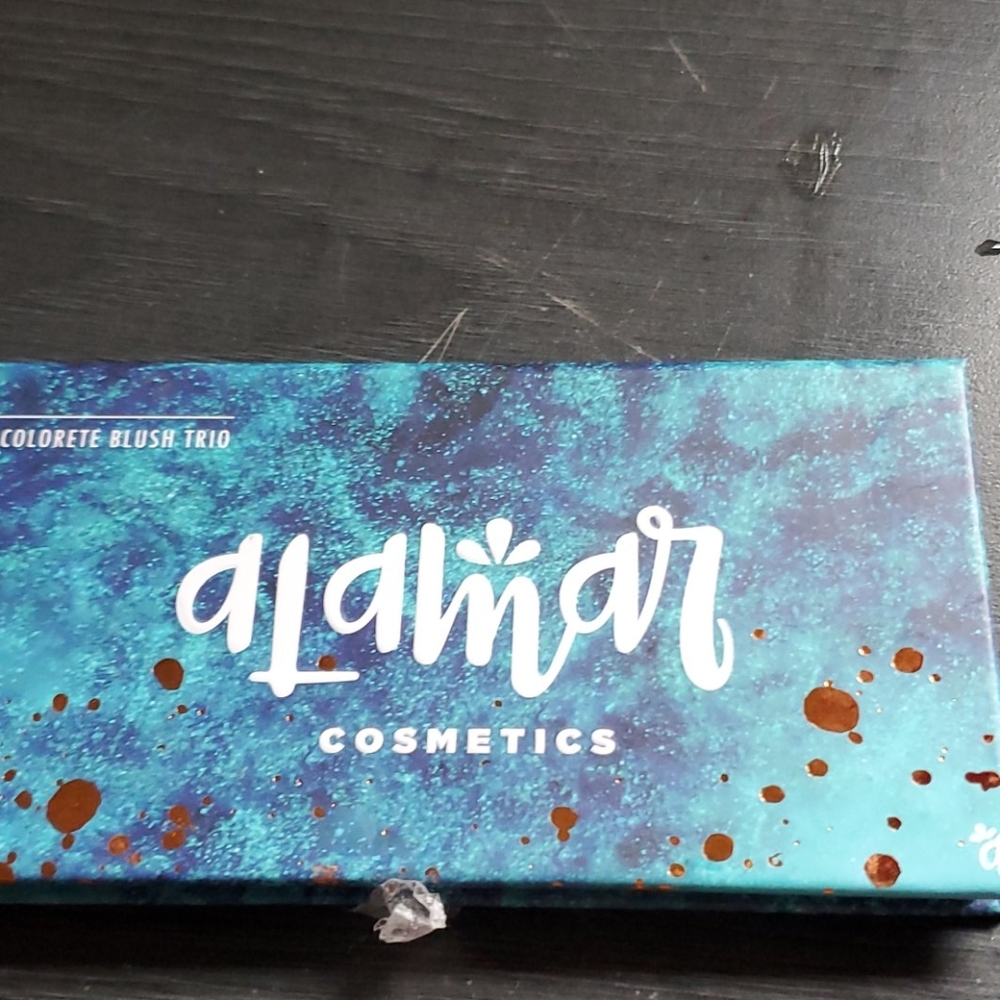 Alamar blush trio
